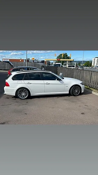 BMW 318D 2011 photo 3