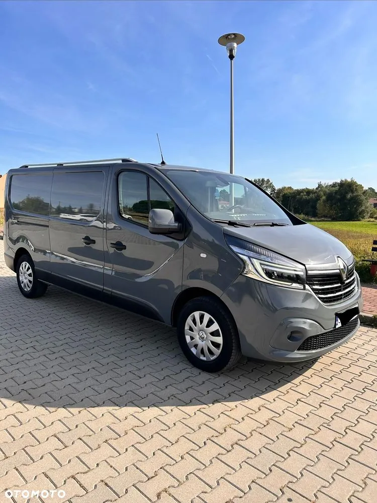 Renault Trafic 2021 photo 2