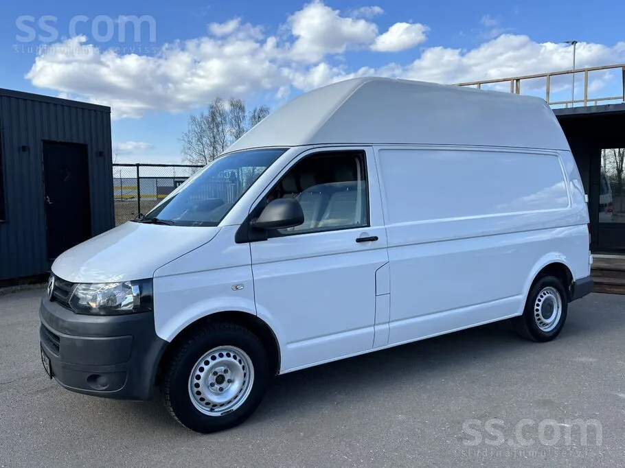 Volkswagen Transporter 2012 photo 2