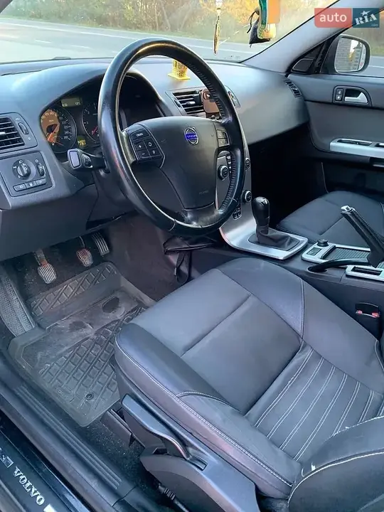 Volvo V50 2009 photo 5