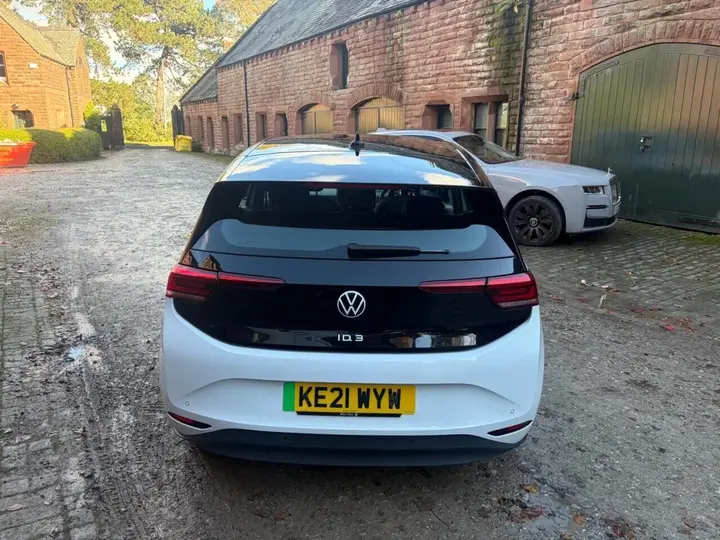 Volkswagen Id.3 2021 photo 5