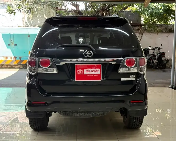 Toyota Fortuner 2015 photo 3