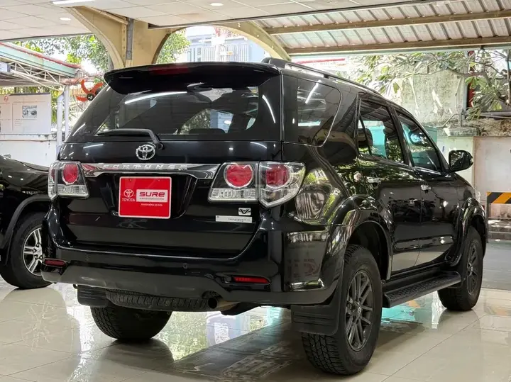 Toyota Fortuner 2015 photo 4