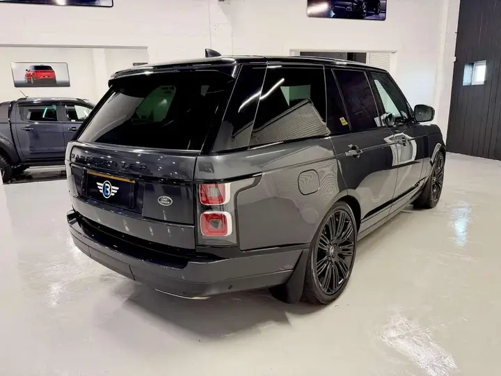 Land Rover Range Rover 2018 photo 2