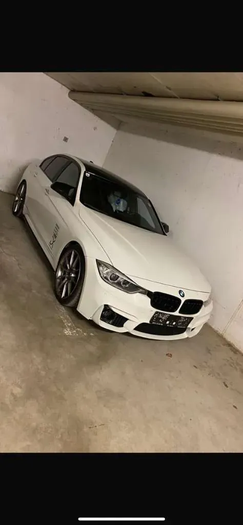 BMW 328I 2012 photo 3