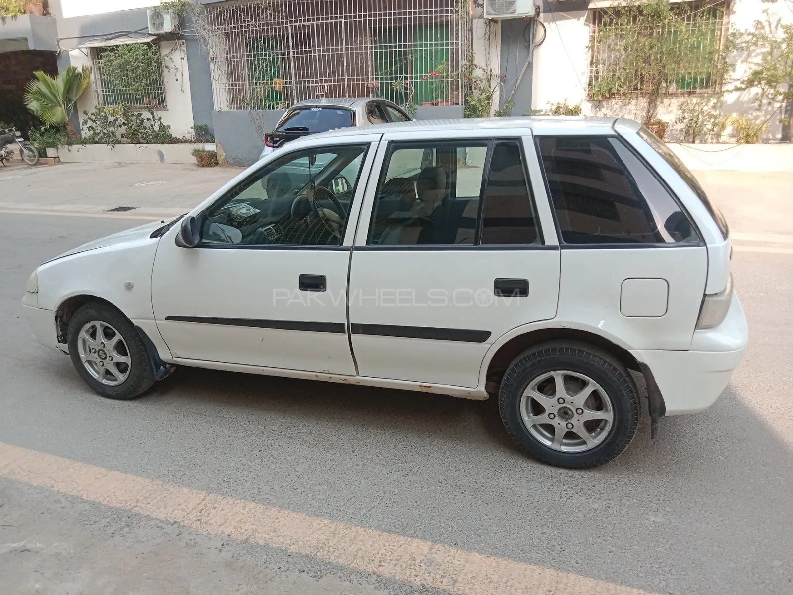 Suzuki Cultus