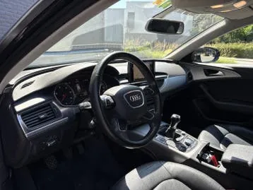 Audi A6 Avant 2011 photo 3