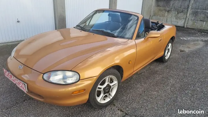 Mazda Mx-5 1999 photo 2