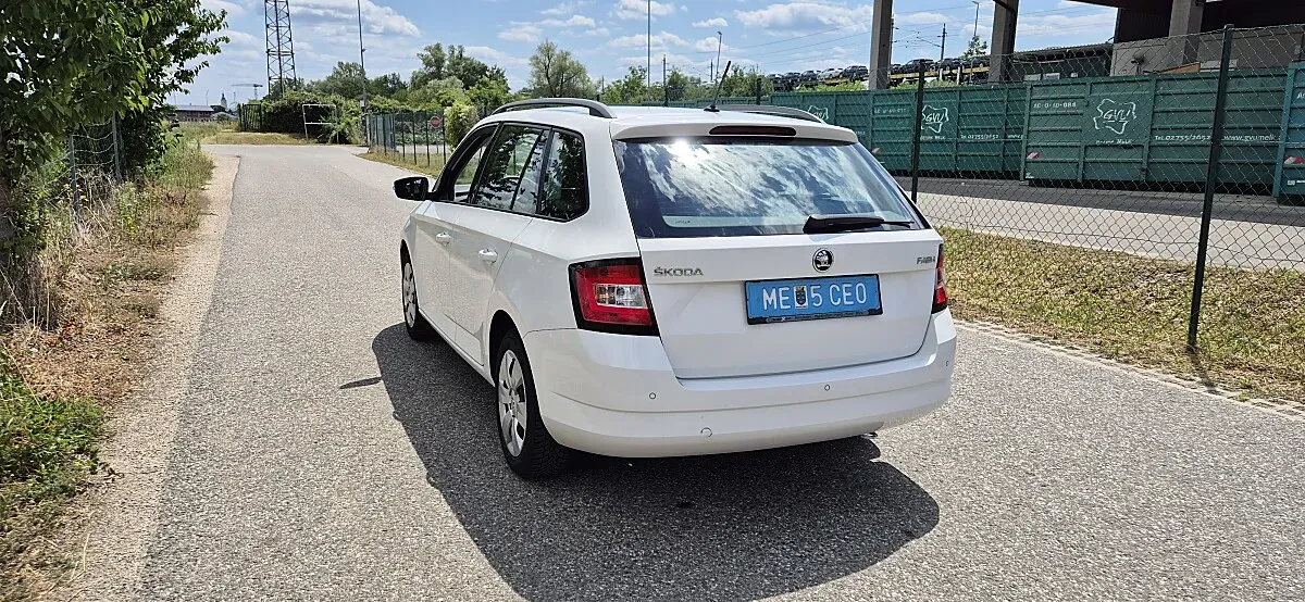 Skoda Fabia 2018 photo 3