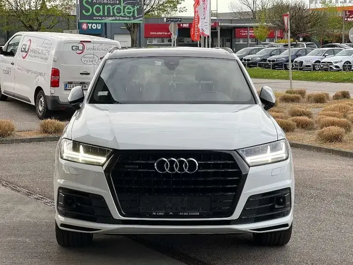 Audi Q7 2015 photo 3