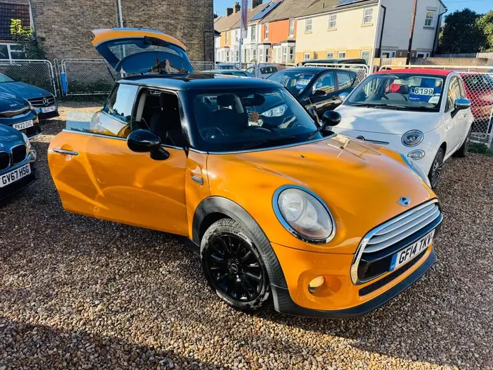 Mini Hatch