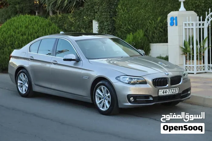 BMW 5 Series 2016 photo 2