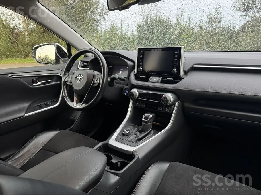 Toyota Rav4 2020 photo 5