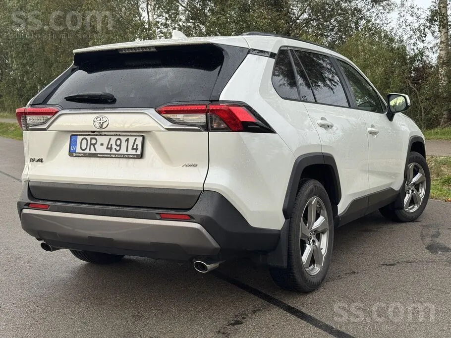 Toyota Rav4 2020 photo 4