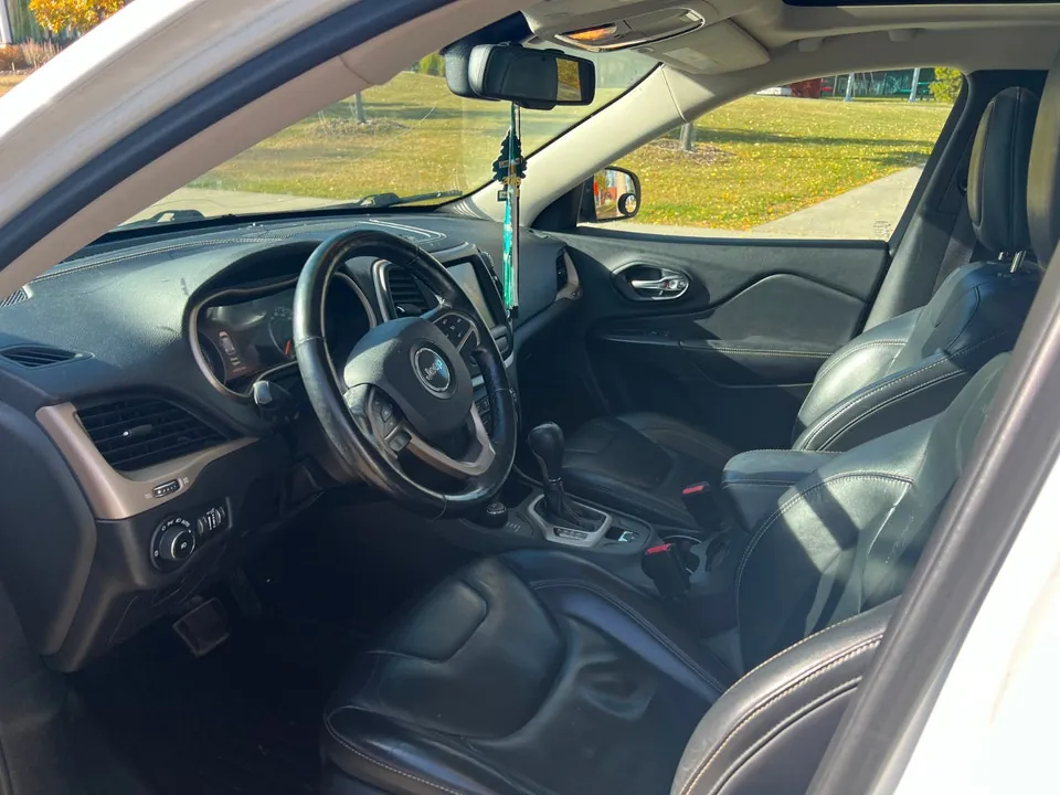 Jeep Cherokee 2015 photo 4