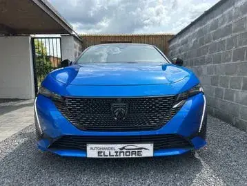 Peugeot 308 2022 photo 2