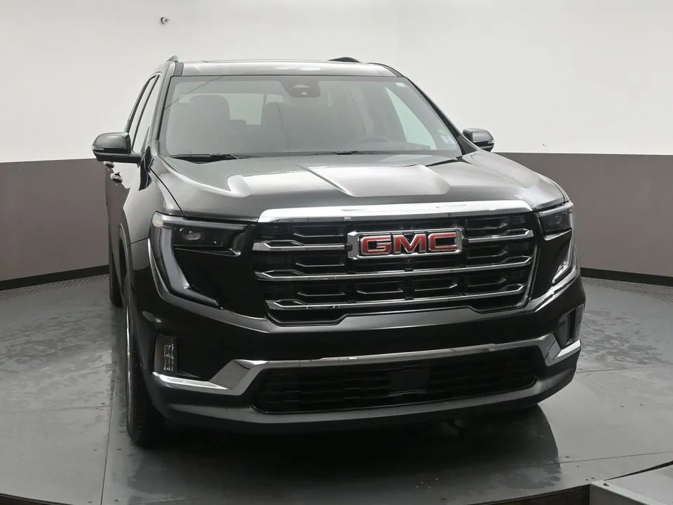 GMC Acadia 2026 photo 2