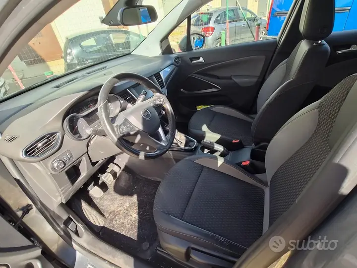 Opel Crossland X 2018 photo 5