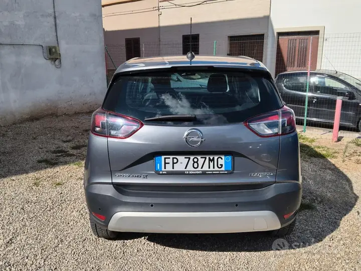 Opel Crossland X 2018 photo 2