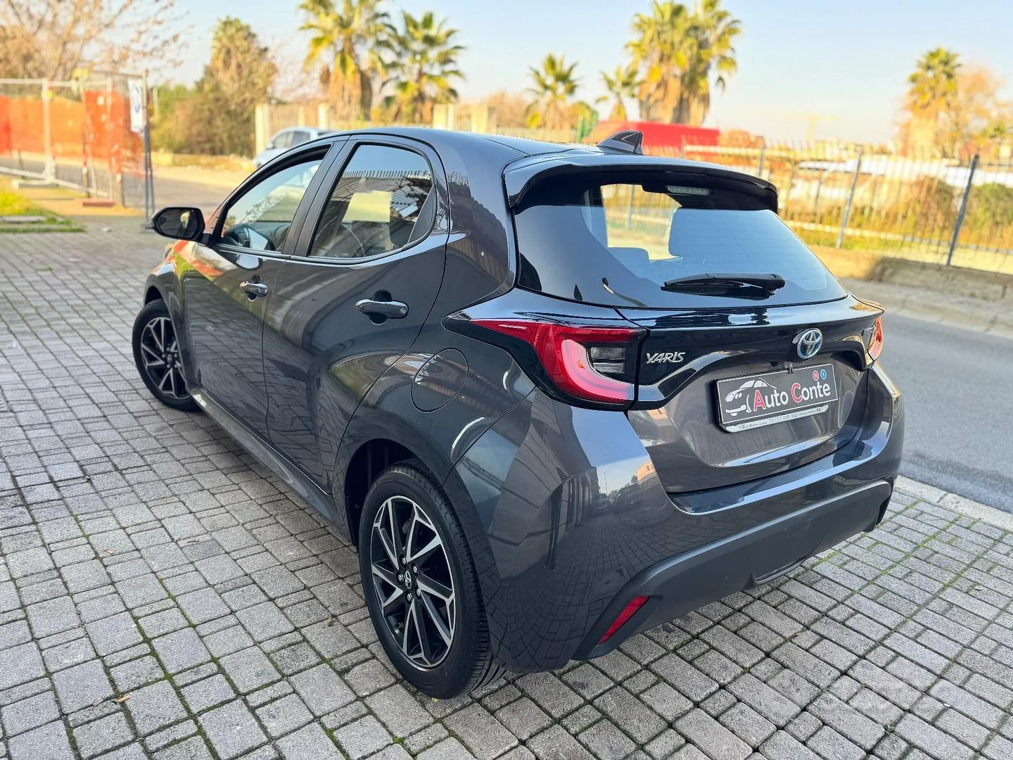 Toyota Yaris 2023 photo 5