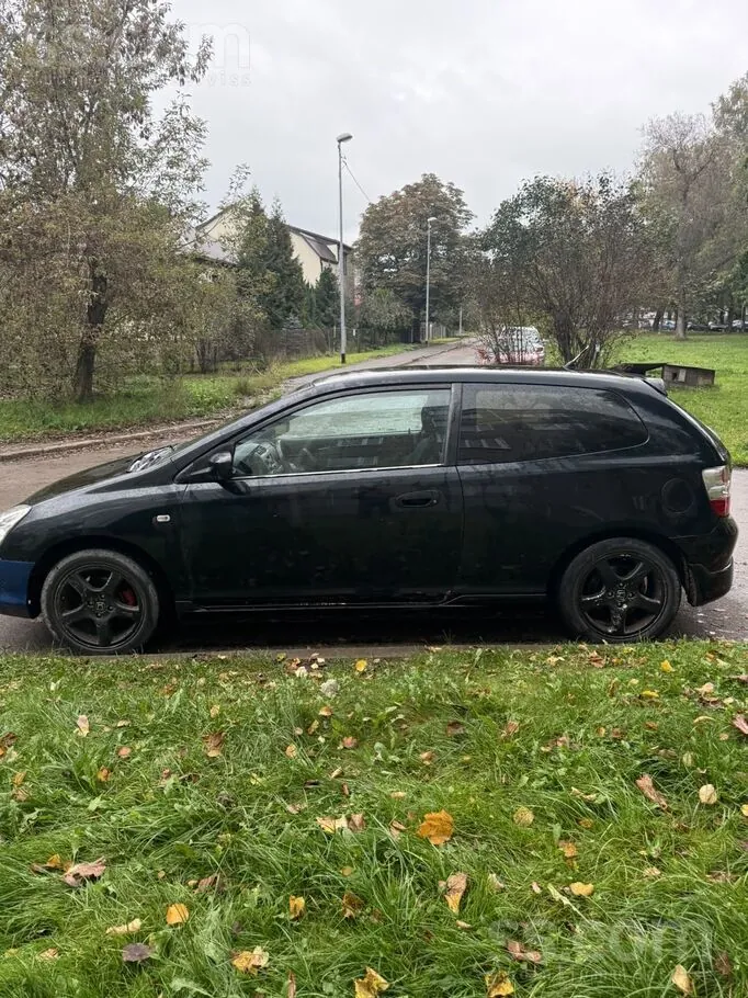 Honda Civic 2004 photo 3