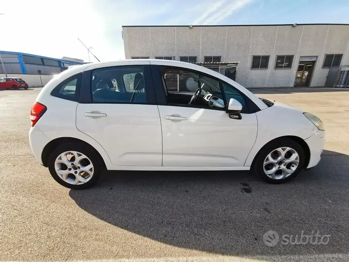 Citroen C3 2012 photo 5