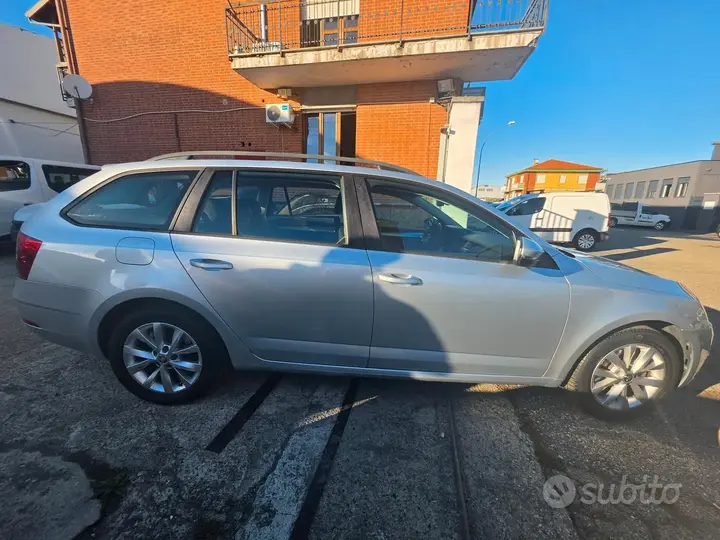 Skoda Octavia 2020 photo 3