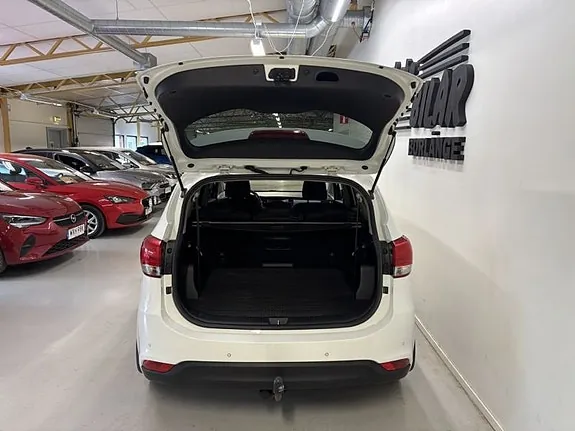 Kia Carens 2015 photo 5