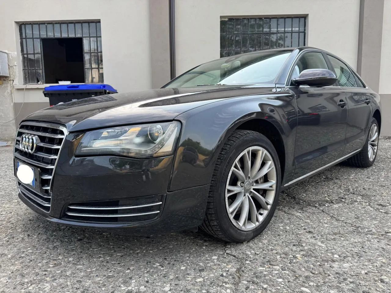 Audi A8