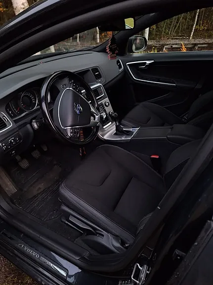 Volvo V60 2014 photo 4