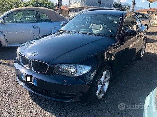 BMW 1 Series 2009 photo 2