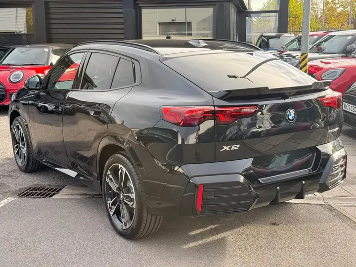 BMW X2 photo 4