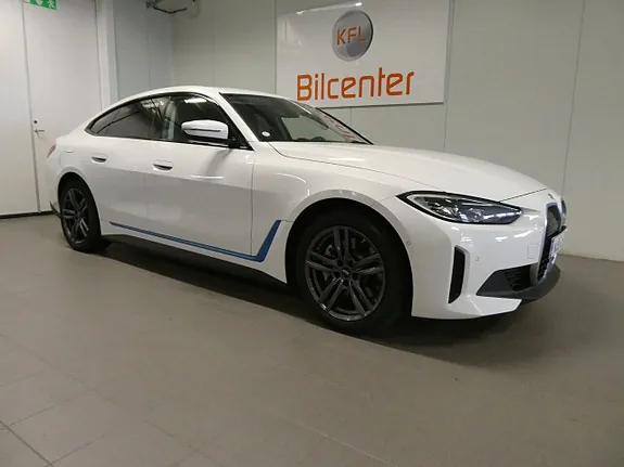 BMW I4 2024 photo 4