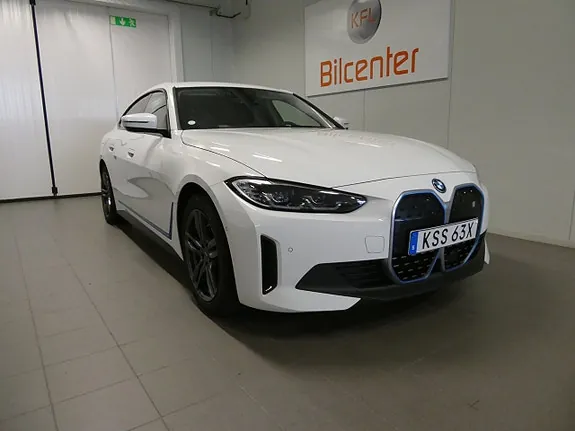 BMW I4 2024 photo 3
