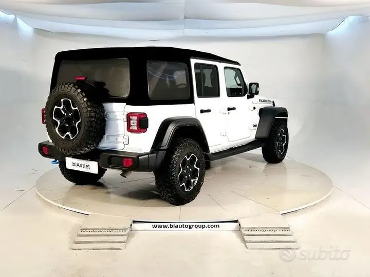 Jeep Wrangler 2022 photo 4