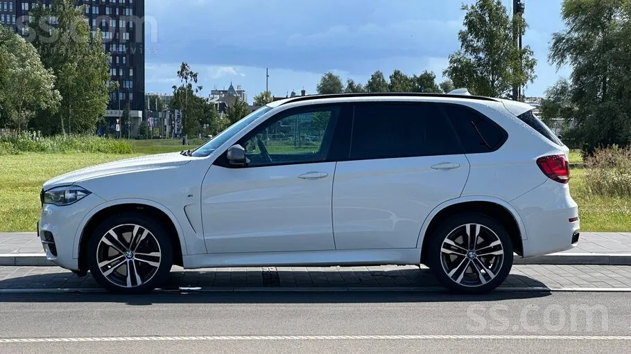 BMW X5 2014 photo 4