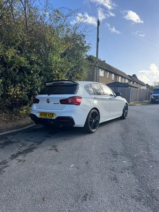 BMW 1 Series 2019 photo 4