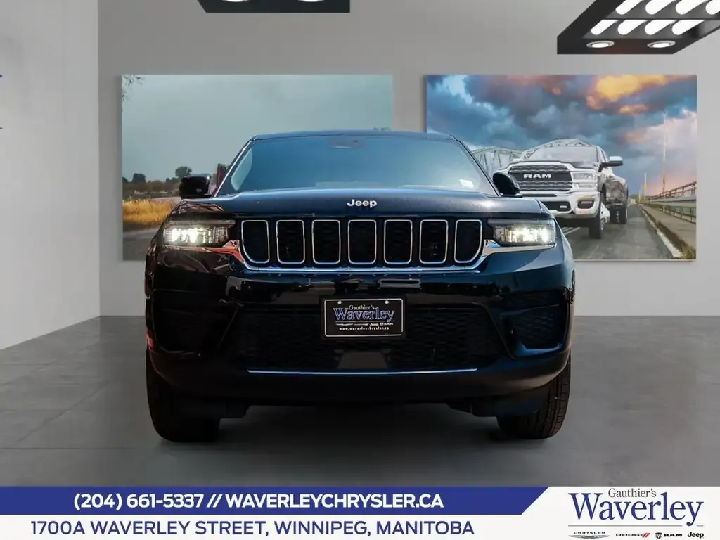 Jeep Grand Cherokee 2026 photo 2