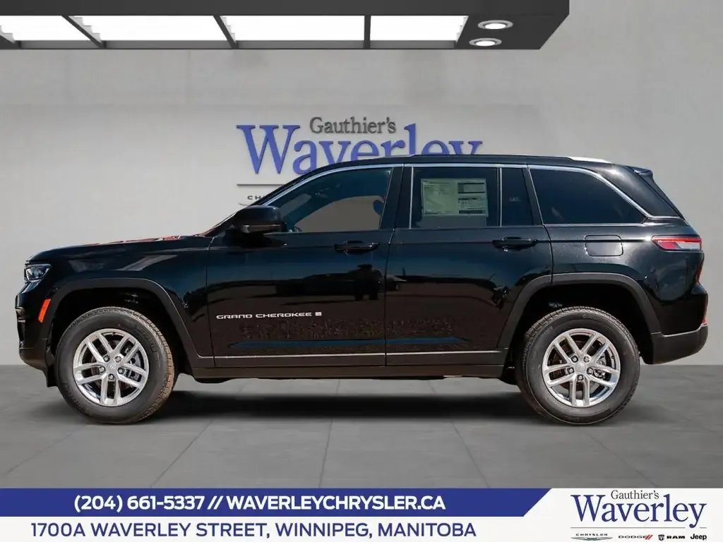 Jeep Grand Cherokee 2026 photo 5