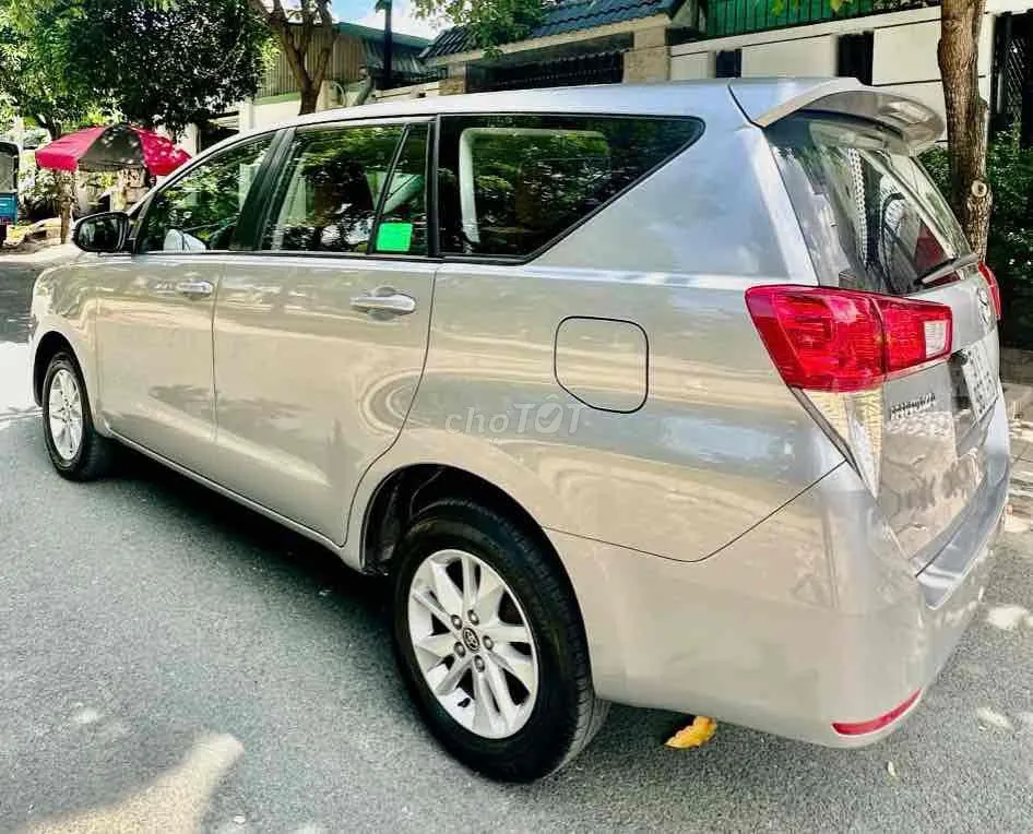 Toyota Innova 2020 photo 5