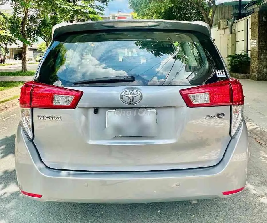 Toyota Innova 2020 photo 2