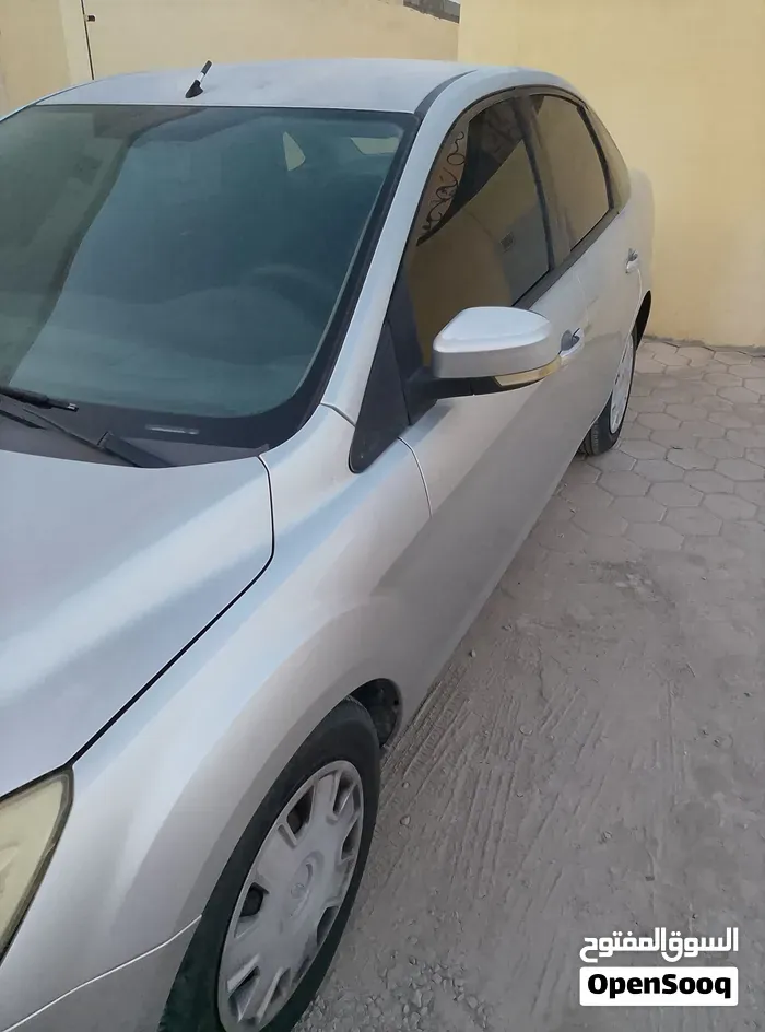 Ford Focus 2012 photo 3