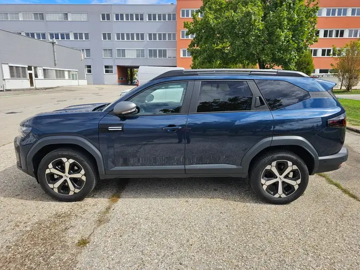Dacia Bigster 2025 photo 2