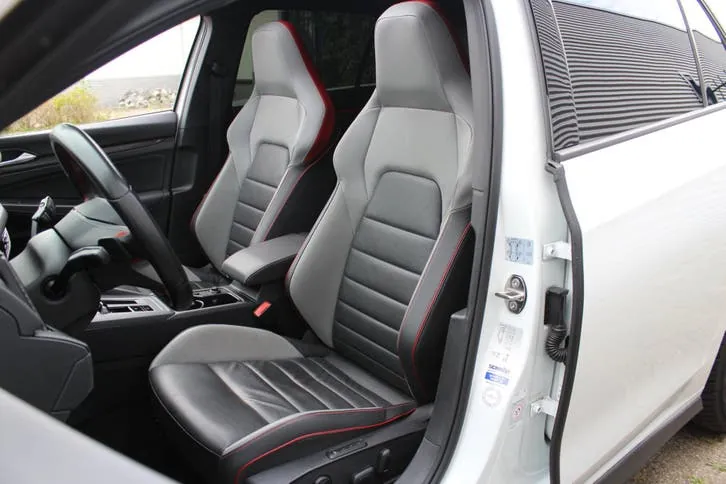 Volkswagen Golf 2021 photo 3