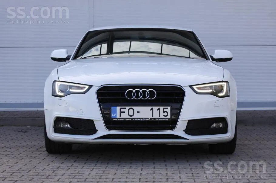 Audi A5 2012 photo 3