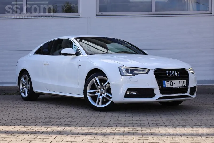 Audi A5 2012 photo 4