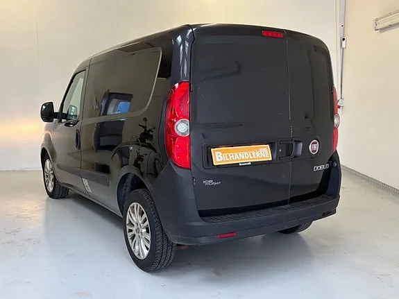 Fiat Doblò Cargo 2010 photo 3