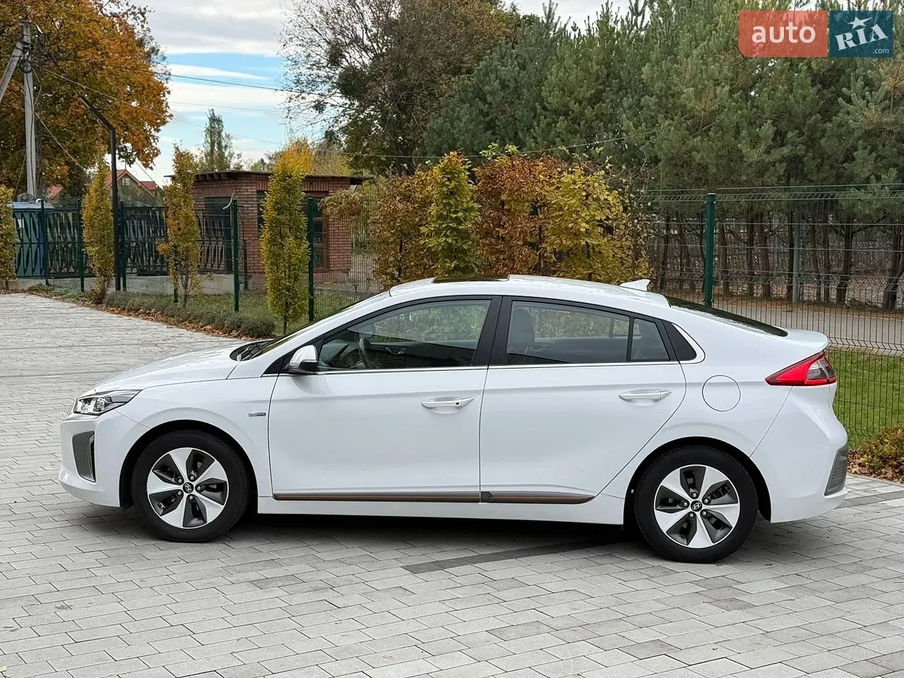 Hyundai Ioniq 2019 photo 3