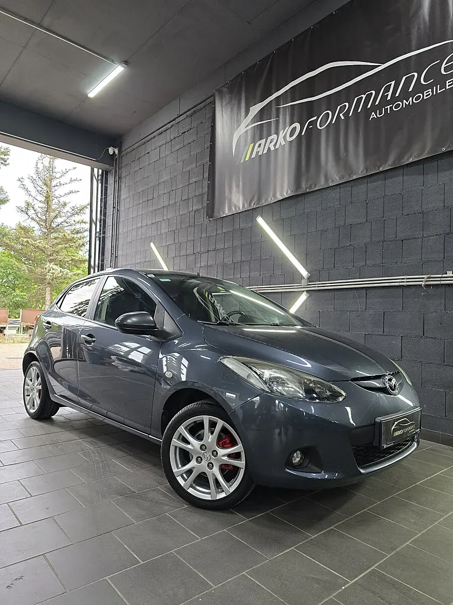 Mazda Mazda2