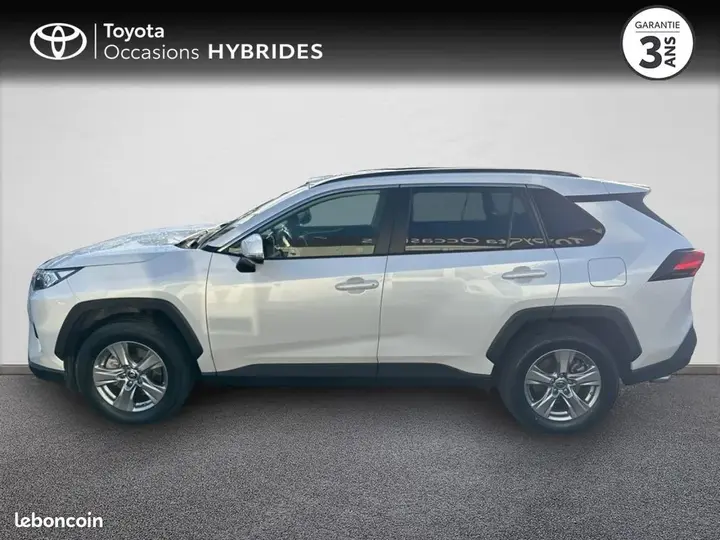 Toyota Rav4 2024 photo 3